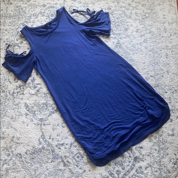 White House Black Market Dresses & Skirts - WHBM cold shoulder dress